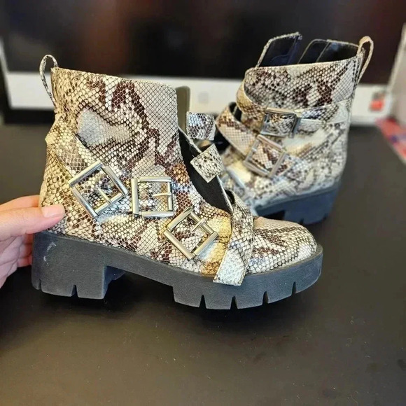 BP Snake Skin Combat Boots - Picture 2 of 14
